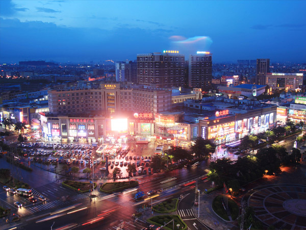 大朗高純氦氣六氟化硫氬氣甲烷液氮液氧液氬氮氣